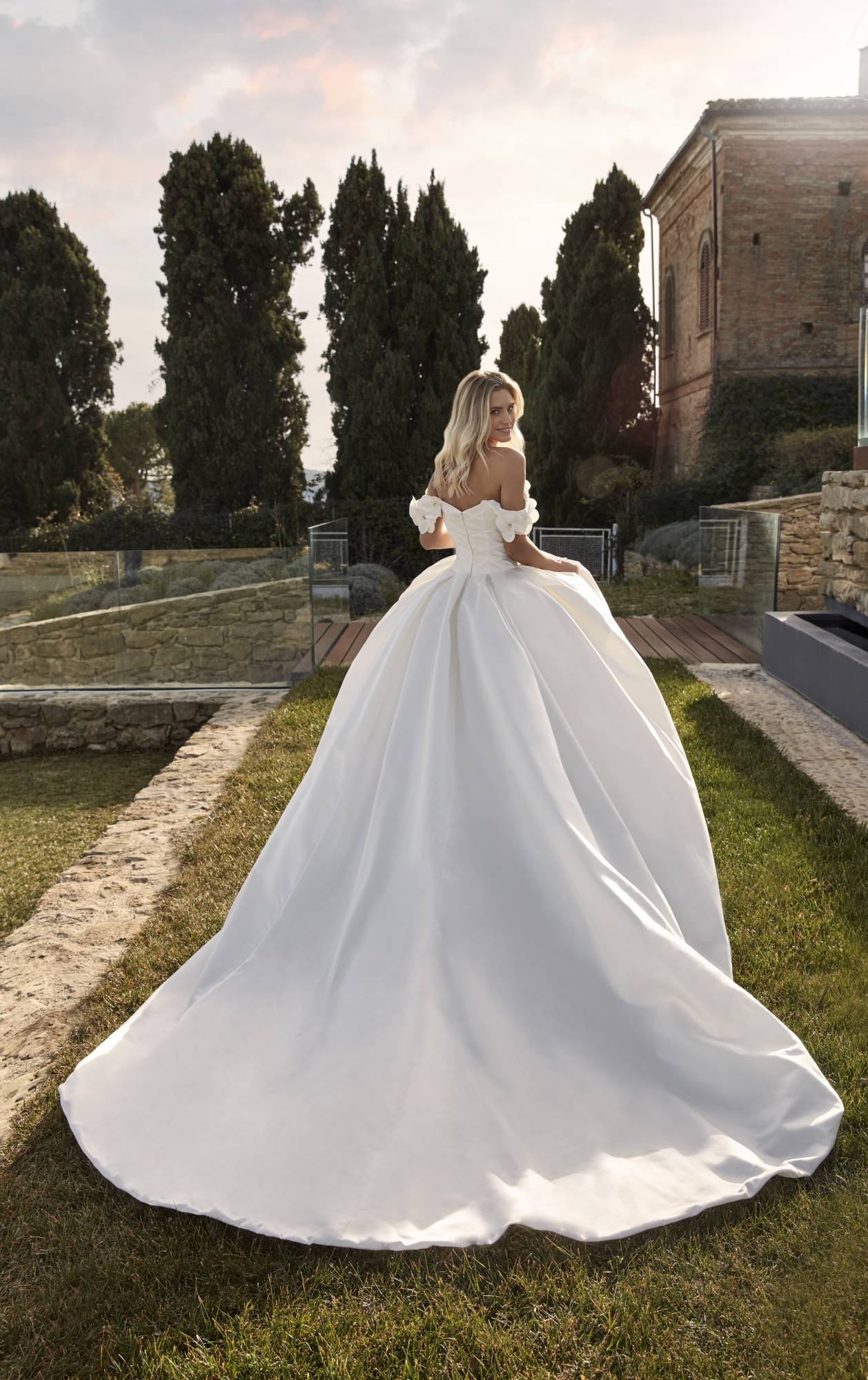 Abiti da Sposa Principeschi Le Nuove Collezioni Davino Spose