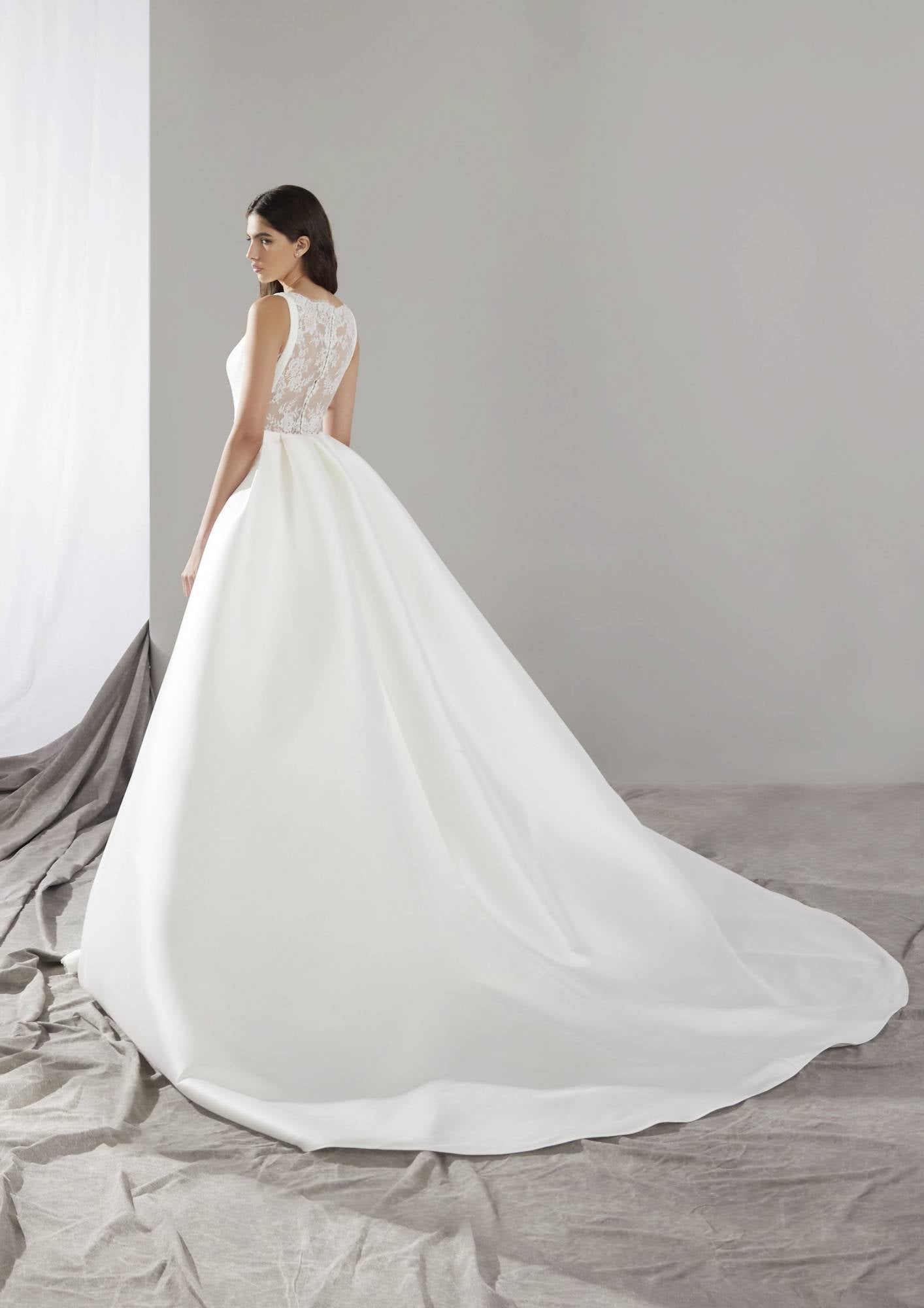 PRONOVIAS - ORIGIN