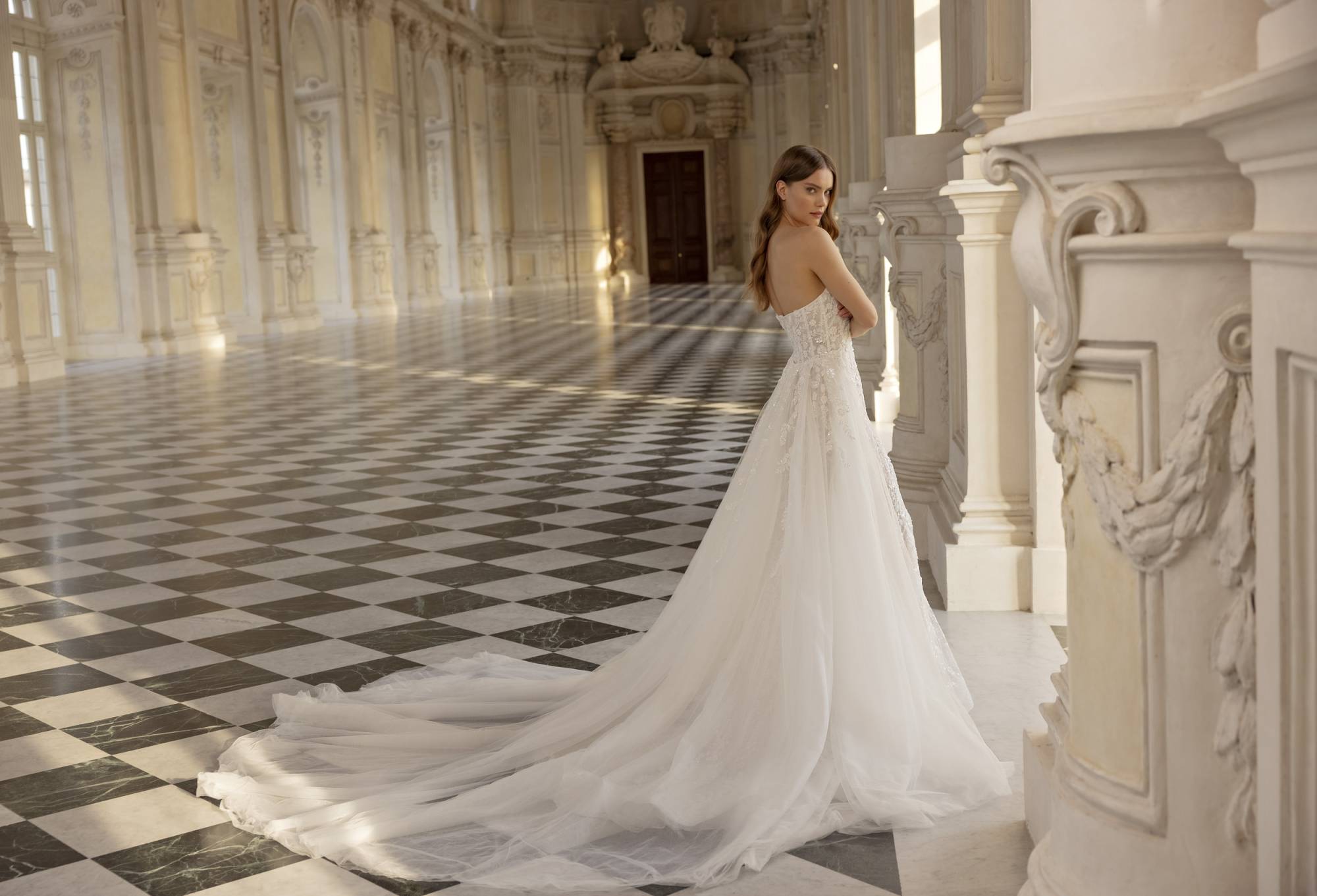 CAPRI SPOSA BRIDAL - SOPRAGONNA - CORTINA